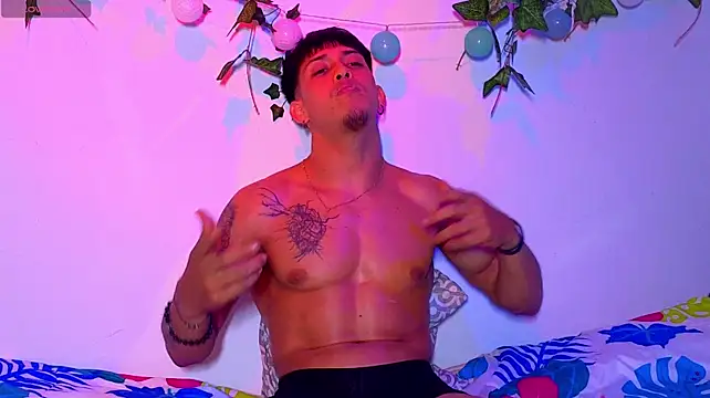 Pokazy przed kamerką – Austin_muscle