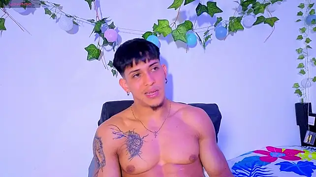 Show de Austin_muscle na webcam