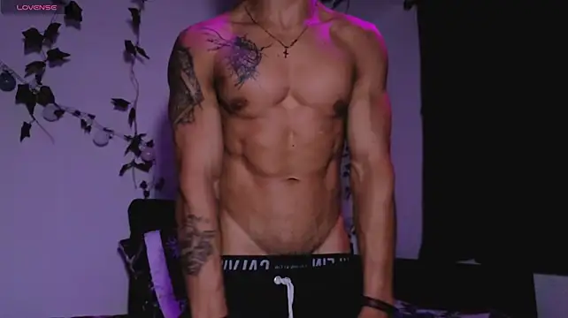 Austin_muscle Webcam-Show
