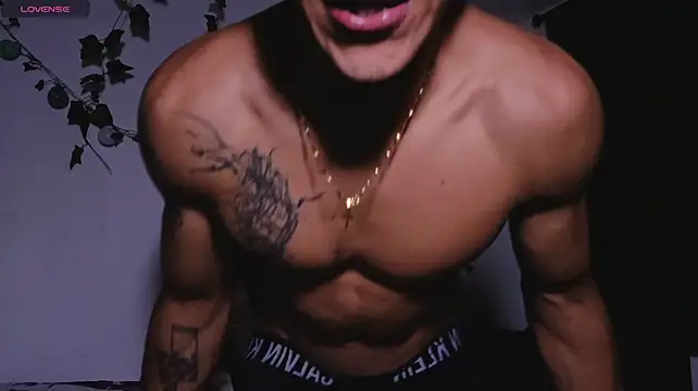 Austin_muscle Webcam Show