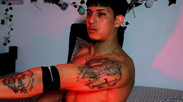 Pokazy przed kamerką – Austin_muscle