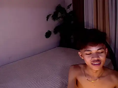 Ur_Josh06 Pertunjukan Webcam