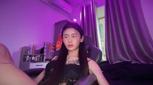 BAIBAaiSu 在線直播表演
