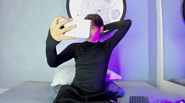 isaack_grant Webcam show