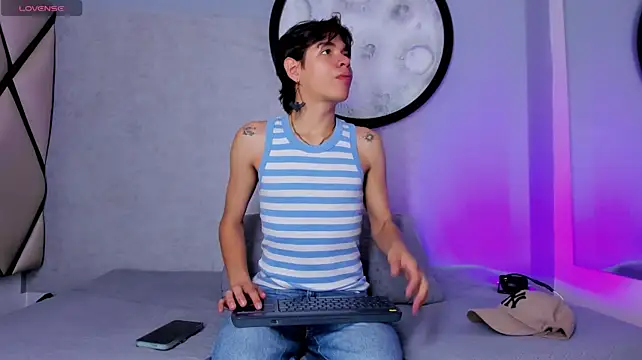 isaack_grant Webcam Show