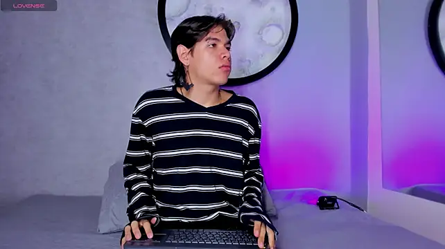 Вебкам-шоу isaack_grant