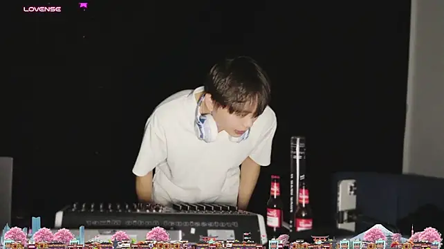 Show Webcam de DJ-ZUOZUO