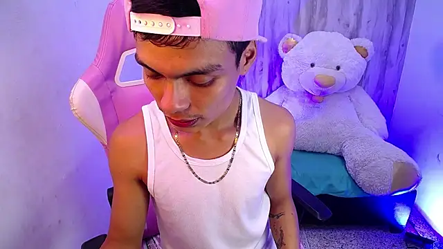Dayron_leee Шоу с уебкамера