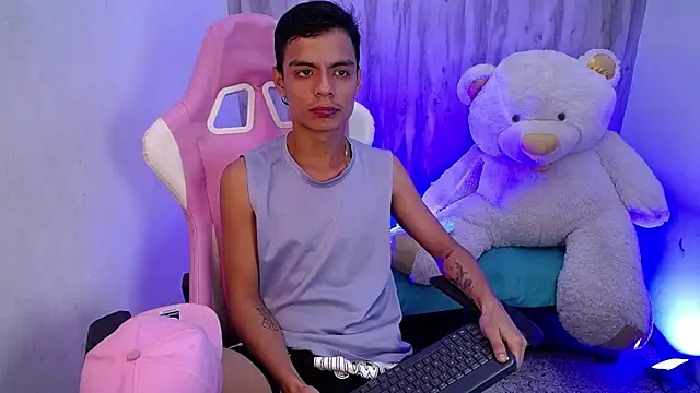 Dayron_leee Webcam Show