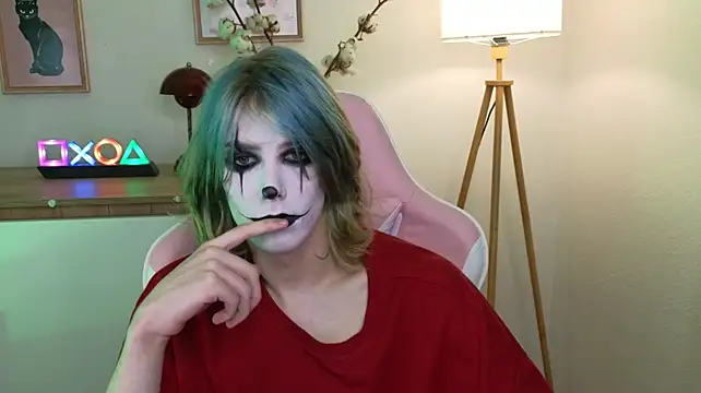 Show modela lazy_jester na web-kameri