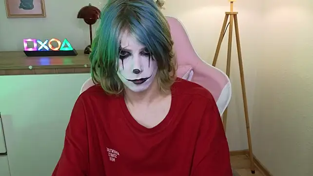Pokazy przed kamerką – lazy_jester