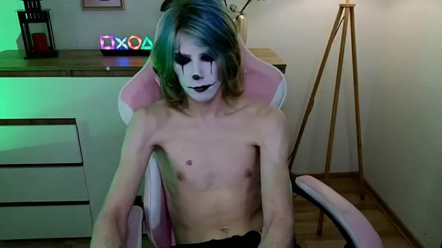 Show modela lazy_jester na web-kameri