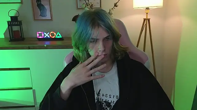 lazy_jester Adlı Modelin Web Kamerası Şovu