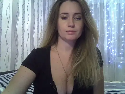 KiraKissi – Kamerová šou