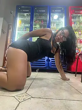 Anthonella_rousse XXX чат на живо