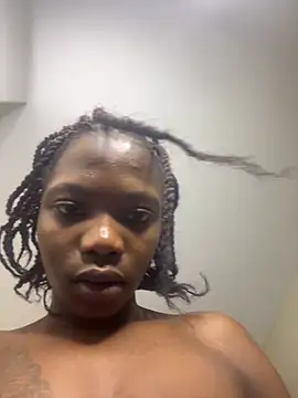 Dirtypetit's Webcam Show