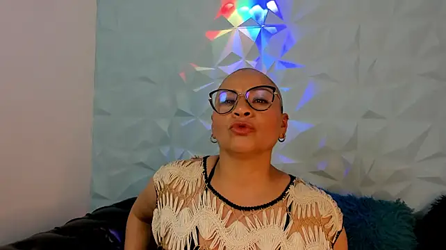Pokazy przed kamerką – Sol_Rodriguez1