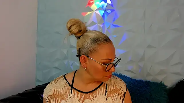 Sol_Rodriguez1's Webcam Show