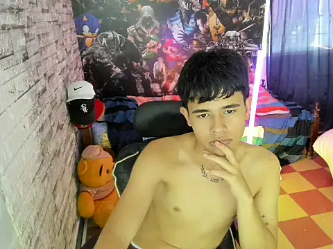 marek_sanchez webcam show