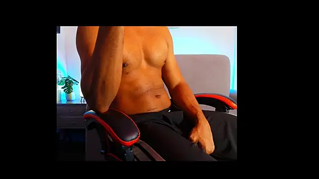 Altus_fit Adlı Modelin Web Kamerası Şovu