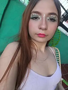 LuciaLaurent's Live XXX Chat