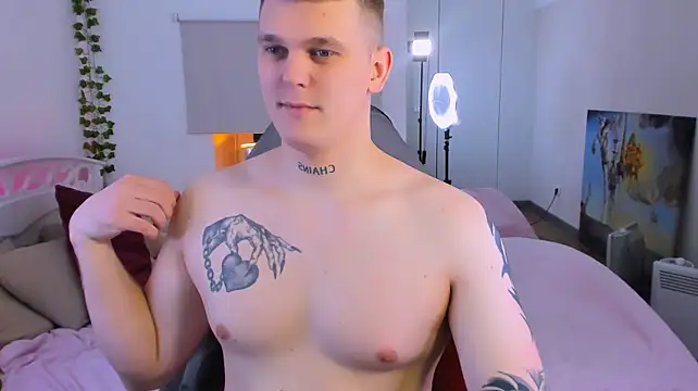 Show de HotVanee na webcam