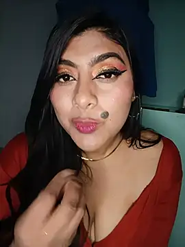 Lupe-Quintana's Live XXX Chat