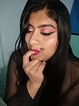 Lupe-Quintana's Live XXX Chat