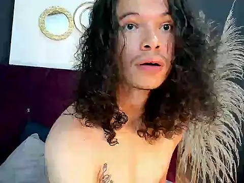 Show modela DanteOlimpus na web-kameri