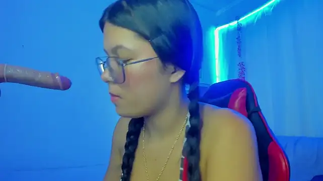 nicolle_Nasty_ Webcam-Show