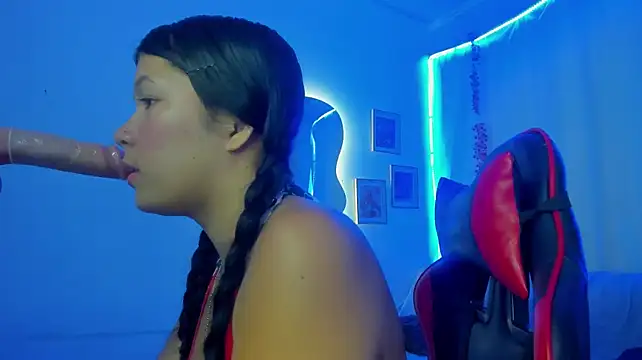 nicolle_Nasty_ – Kamerová šou