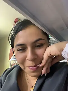 MajoMoretti Show in webcam