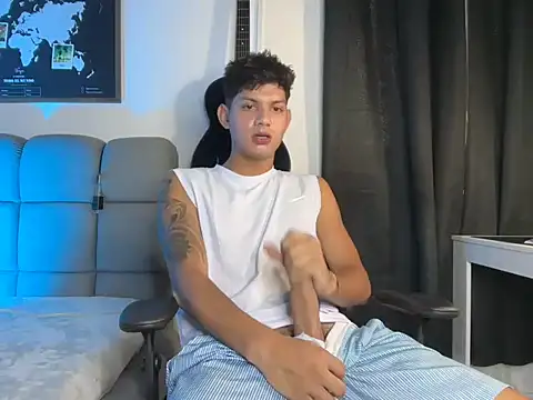 Show modela Soydaniel_naughty na web-kameri