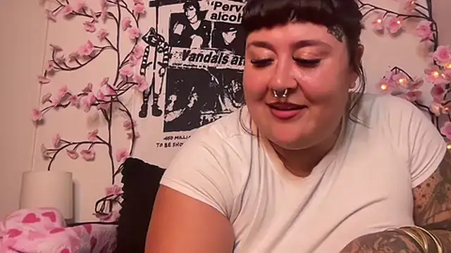 Sad1st1kSadie Adlı Modelin Web Kamerası Şovu
