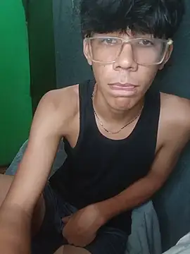 gerarditoooon Webbikameraesitys