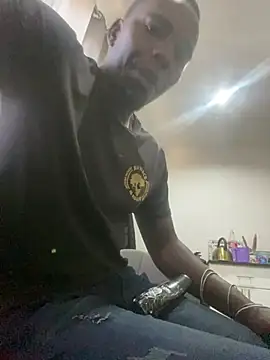 BigcockL Webcam-Show