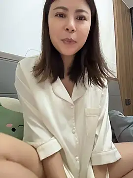 YaoYao8888 在線直播表演