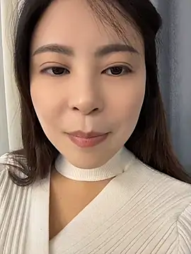 YaoYao8888 在線直播表演