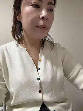 YaoYao8888 在線直播表演