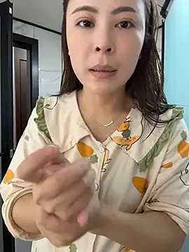 YaoYao8888 在線直播表演