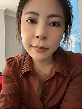 YaoYao8888 在線直播表演