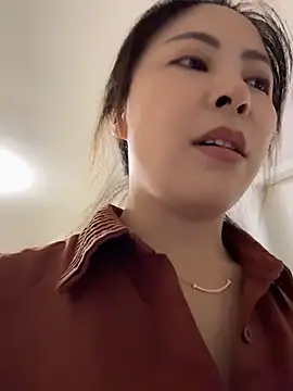 YaoYao8888 在線直播表演