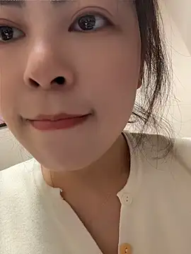 YaoYao8888のライブXXXチャット