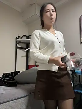 แชท XXX สดของ YaoYao8888