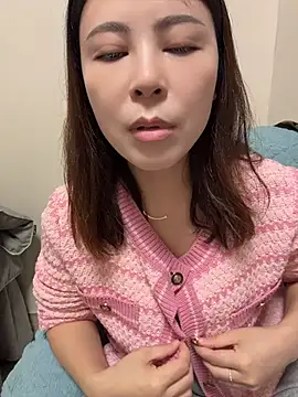 YaoYao8888 在線直播表演