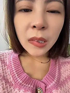 YaoYao8888's Live XXX Chat