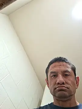 smokinmeffagain Show in webcam