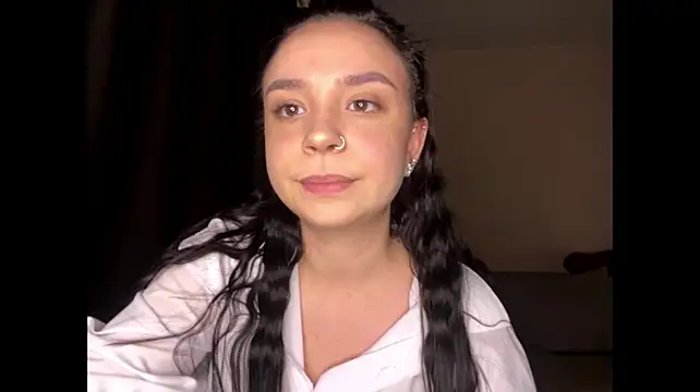 Show modela TemikaMcateer na web-kameri