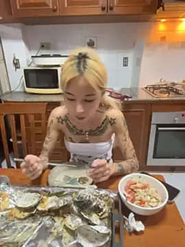 yaya-0008 网络视讯表演