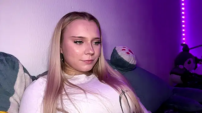 KyraBumbray Webcamshow